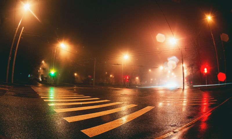 route illumin&eacute;e