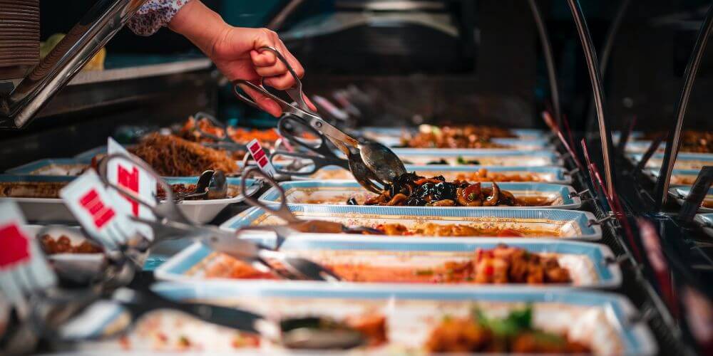 Expositor de comida quente iluminado